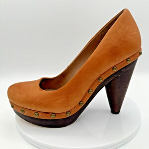 SEYCHELLES Cloak Platform Pumps US 6 Tan Leather Studded Wooden Heel Preppy Boho